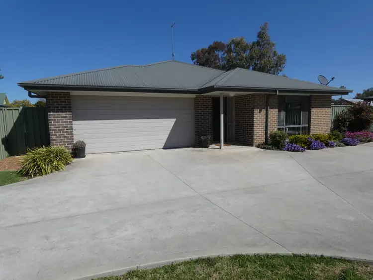 Main view of Homely unit listing, 3/82 Palace Street, Denman NSW 2328