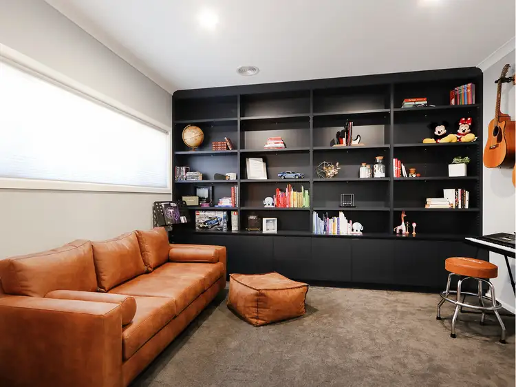 Second view of Homely house listing, 2/3 Swan Lake Dve, Sale VIC 3850