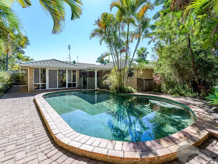 15 Chiffley Place, Arundel QLD 4214