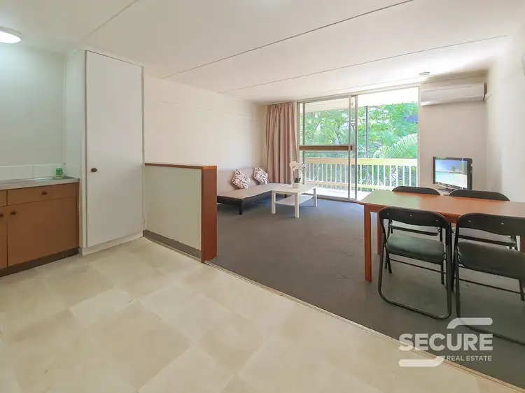 17/125 Clarence Road, Indooroopilly QLD 4068