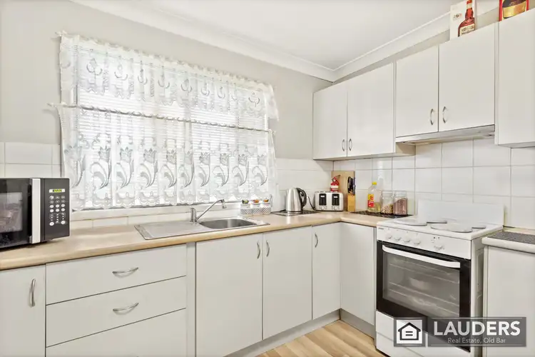 Fifth view of Homely flat listing, 3/39-41 Old Bar Road, Old Bar NSW 2430
