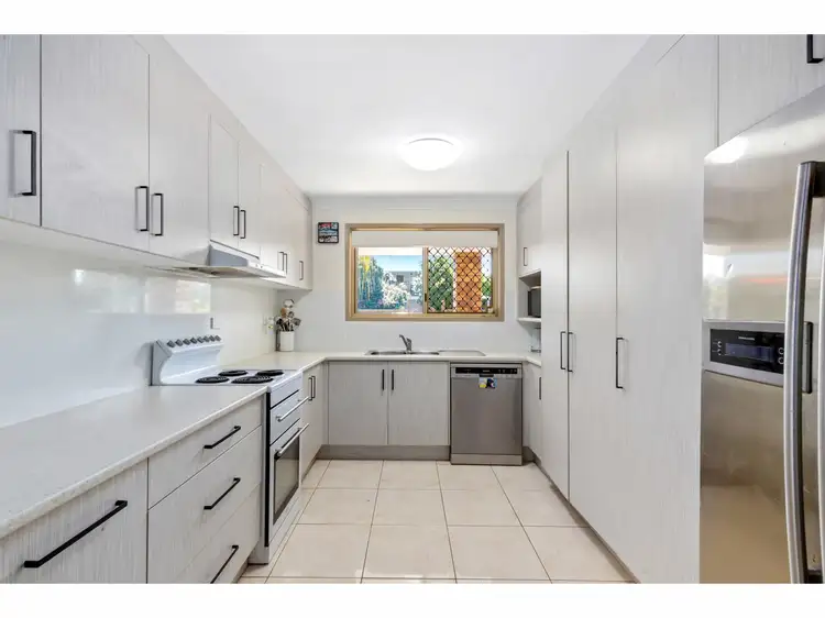 Second view of Homely house listing, 5 Machafer Street, Parkhurst QLD 4702