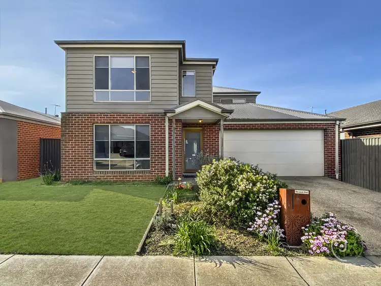 14 Pettigrew Street, Cranbourne East VIC 3977