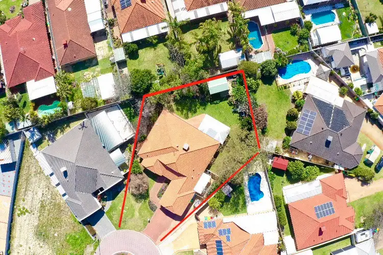 Third view of Homely house listing, 5 Calero Court, Atwell WA 6164