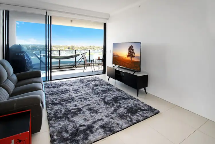 Fifth view of Homely apartment listing, 1803/5 Harbour Side Court, Biggera Waters QLD 4216