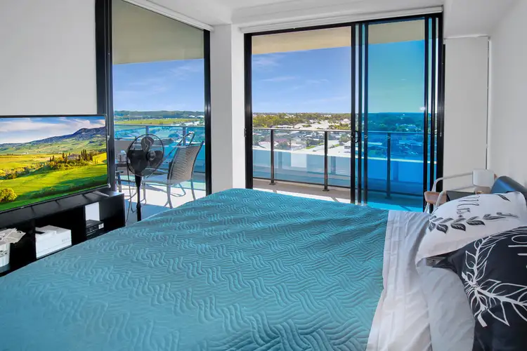 Sixth view of Homely apartment listing, 1803/5 Harbour Side Court, Biggera Waters QLD 4216