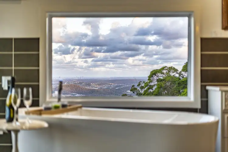 244 Wongawallan Drive, Wongawallan QLD 4210