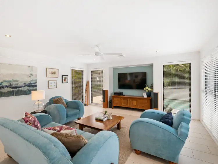Sixth view of Homely house listing, 7 Chatburn Street, Chapel Hill QLD 4069