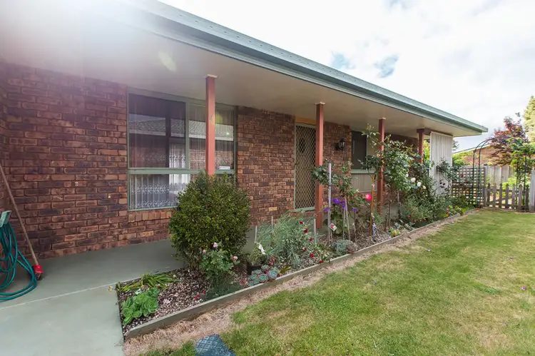 4/8 Arnold Street, Penguin TAS 7316