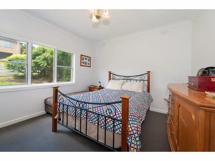 Sixth view of Homely house listing, 233 Bernhardt Street, East Albury NSW 2640