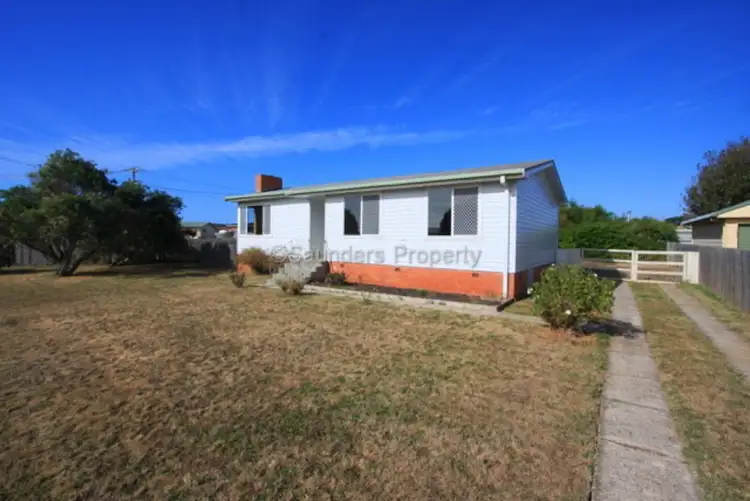 11 North Caroline Street, East Devonport TAS 7310