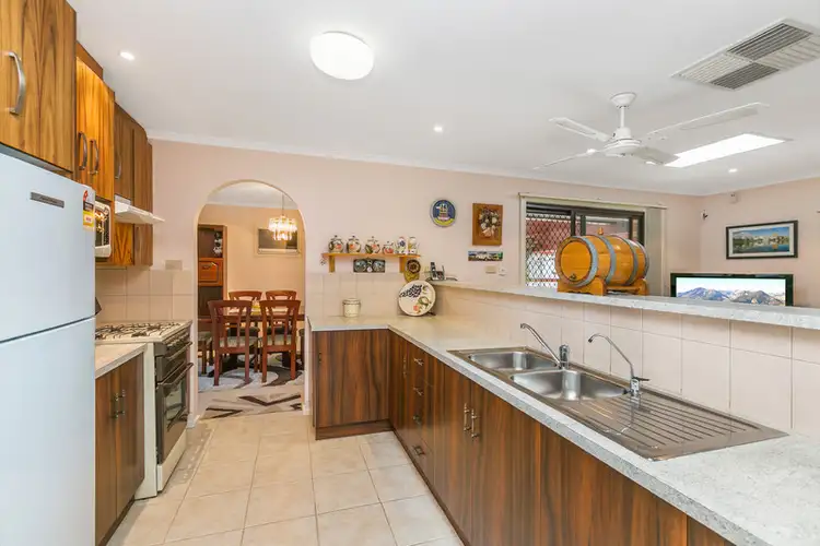 Fifth view of Homely house listing, 10 Shirley Court, Woodcroft SA 5162