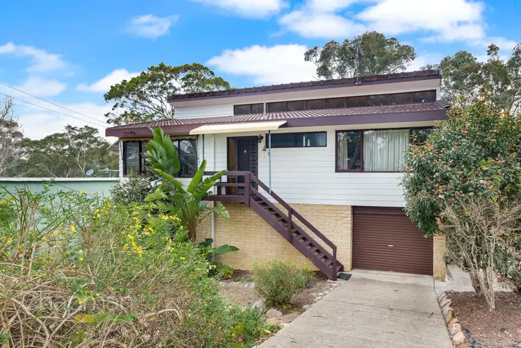 32 Hawkins Parade, Blaxland NSW 2774