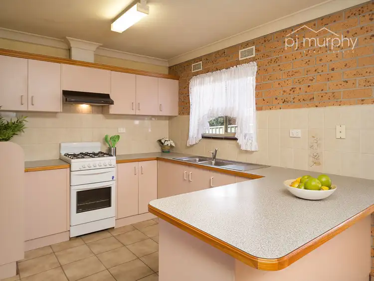 Fifth view of Homely townhouse listing, 13 Colombera Circuit, Wodonga VIC 3690