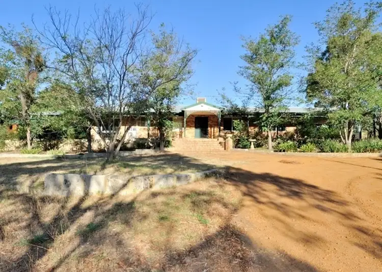 322 Cathedral Avenue, Brigadoon WA 6069