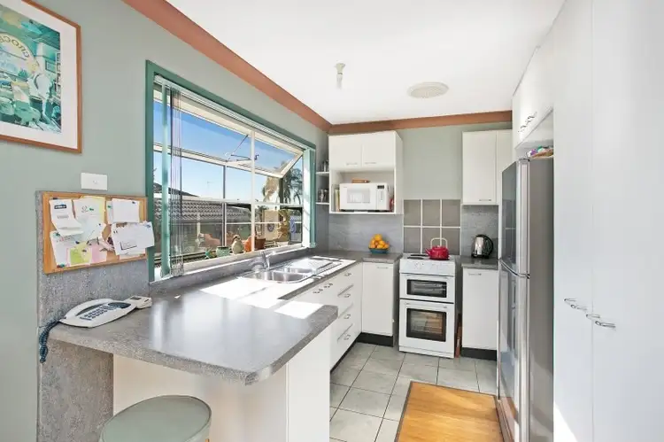 Second view of Homely house listing, 15 Evelyn Crescent, Thornton NSW 2322