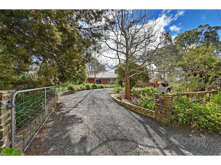 135 Piccadilly Road, Crafers SA 5152