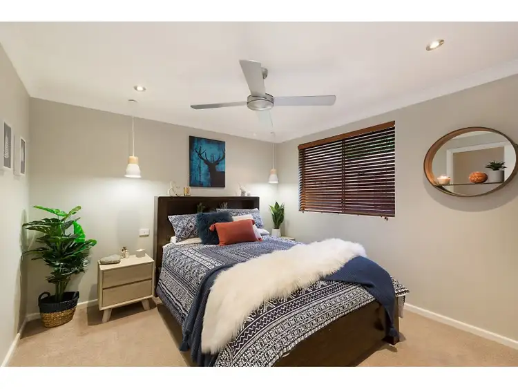 Fifth view of Homely house listing, 8 Lachlan Place, Berkeley Vale NSW 2261