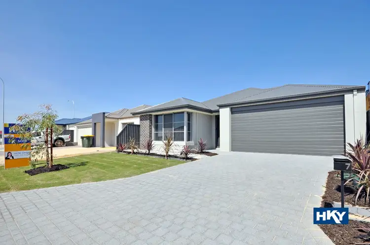7 Greenfield Crescent, Caversham WA 6055