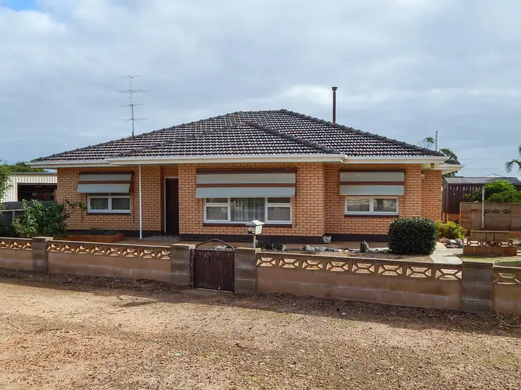 2 Gardner Avenue, Tumby Bay SA 5605