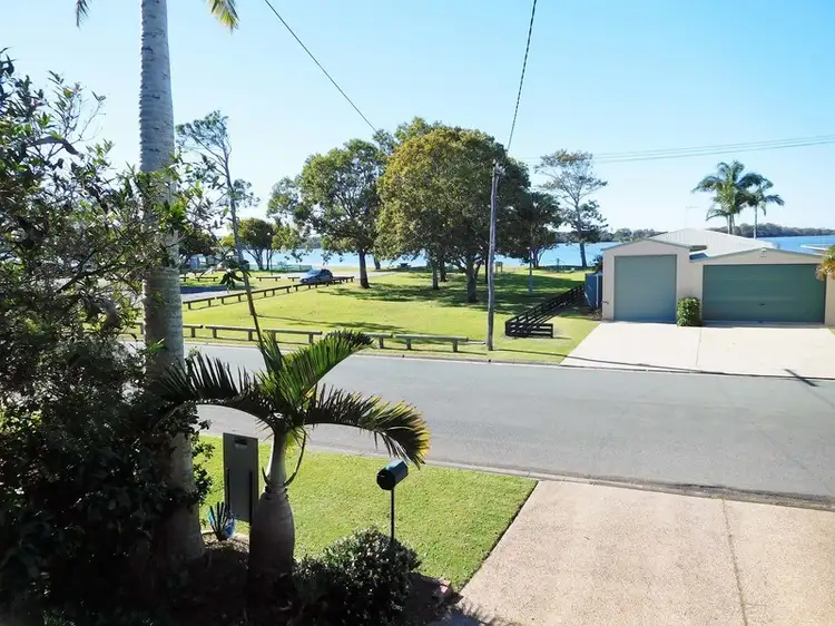 Second view of Homely house listing, 3 Warana Avenue, Steiglitz QLD 4207