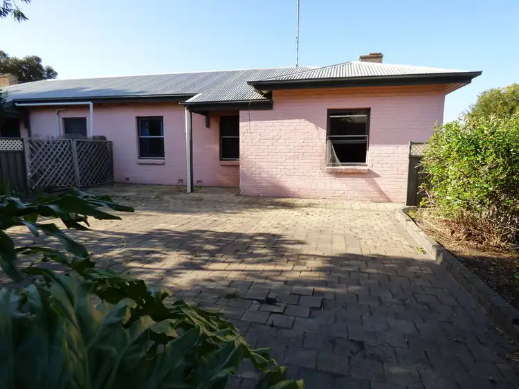 9 Dickens Street, Port Lincoln SA 5606