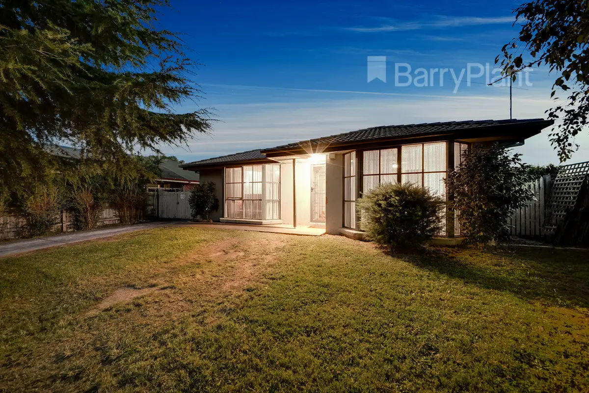 Main view of Homely house listing, 52 Smethurst Avenue, Pakenham VIC 3810
