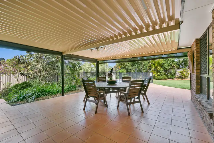 6 Burcott Court, Carrara QLD 4211