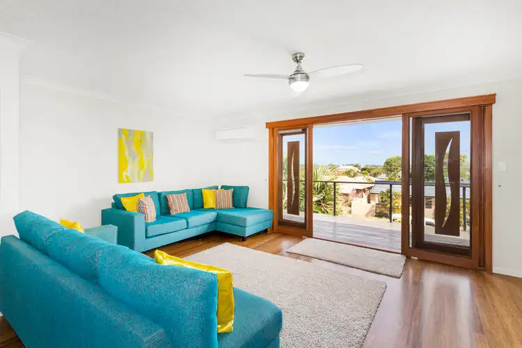 Fourth view of Homely semi-detached listing, 1/33 Mariners Crescent, Banora Point NSW 2486