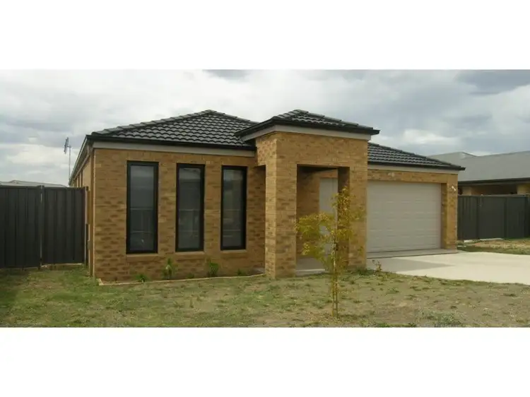 Fifth view of Homely house listing, 3 Broadbent Court, Mansfield VIC 3722