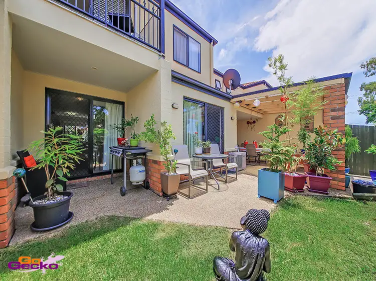 2/1 Charlotte Street, Carina QLD 4152
