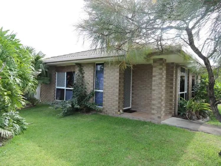 1/12 Riccarton Place, Labrador QLD 4215