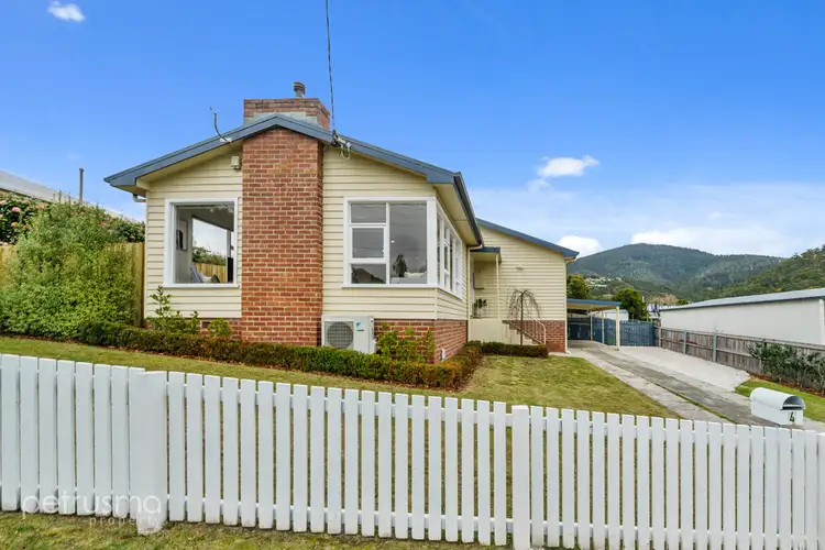 4 Vernon Avenue, Montrose TAS 7010