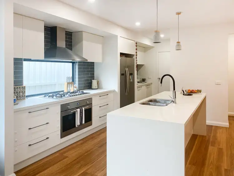 Fifth view of Homely house listing, 7 Vasello Circuit, Cranbourne South VIC 3977