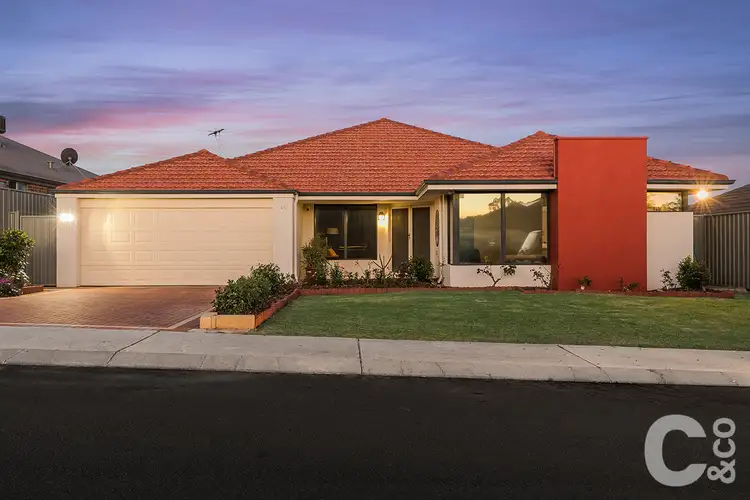 Second view of Homely house listing, 10 Wincanton Chase, Leda WA 6170