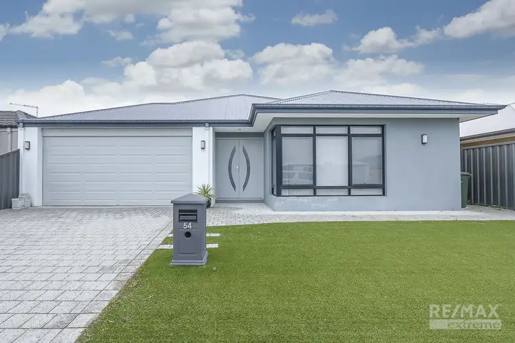 54 Cabernet Loop, Pearsall WA 6065