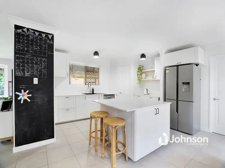 Third view of Homely house listing, 5 Louise Court, Silkstone QLD 4304