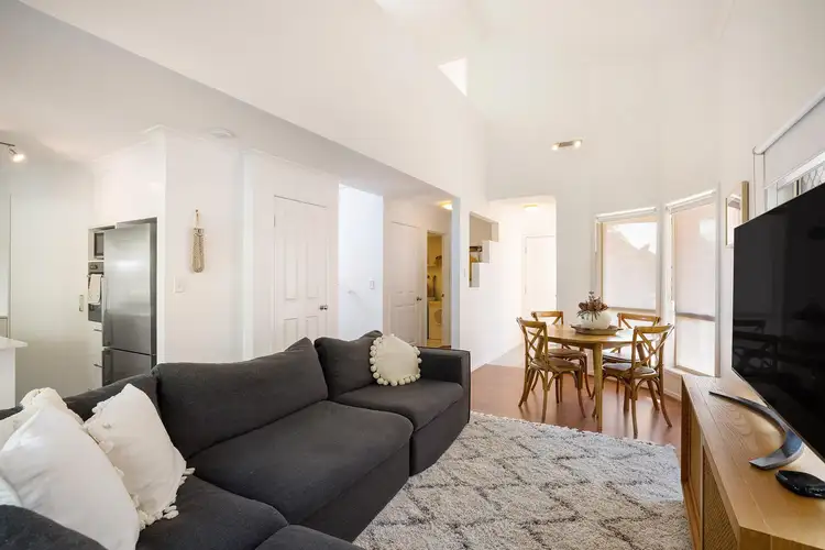 Fifth view of Homely semi-detached listing, 2/24 Durran Street, Tugun QLD 4224