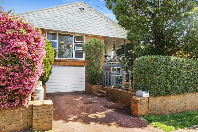 33 Ramsay Street, South Toowoomba QLD 4350