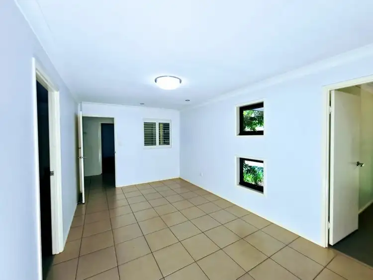 Sixth view of Homely house listing, 2 Kookaburra Court, Highfields QLD 4352