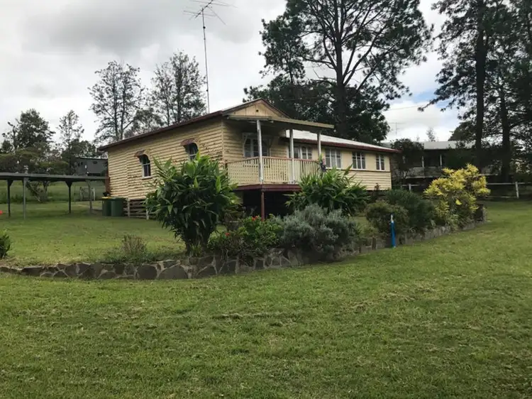 1 William Street, Crows Nest QLD 4355