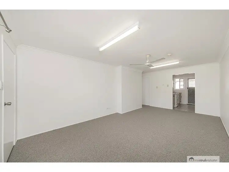 Fourth view of Homely unit listing, 22/7 Kingfisher Parade, Norman Gardens QLD 4701