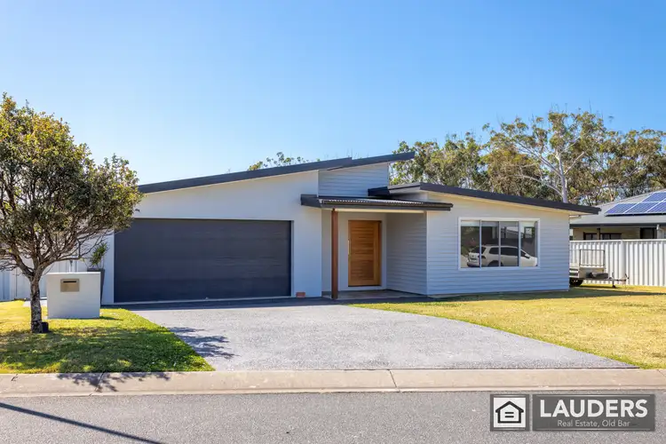 26 Janice Street, Wallabi Point NSW 2430