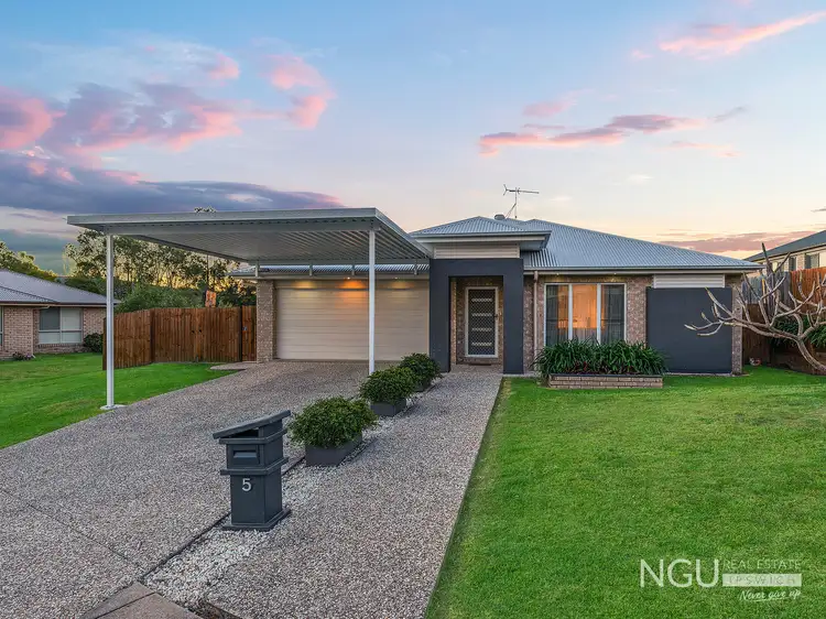 5 Claydon Place