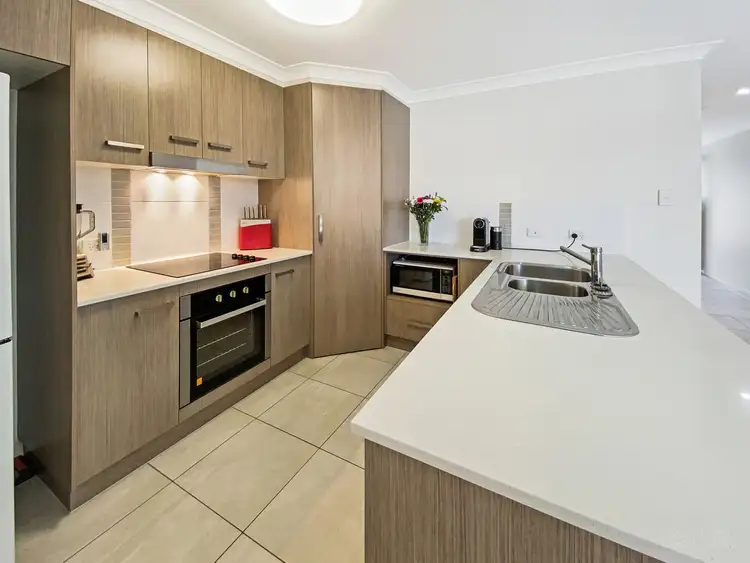 Fifth view of Homely unit listing, 2/77 Ruthven Street, Harlaxton QLD 4350