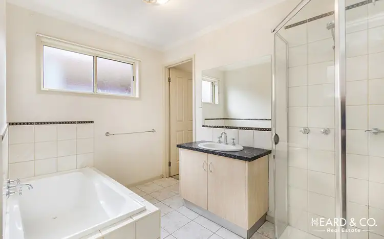 Sixth view of Homely house listing, 2/27 Little Breen Street, Quarry Hill VIC 3550