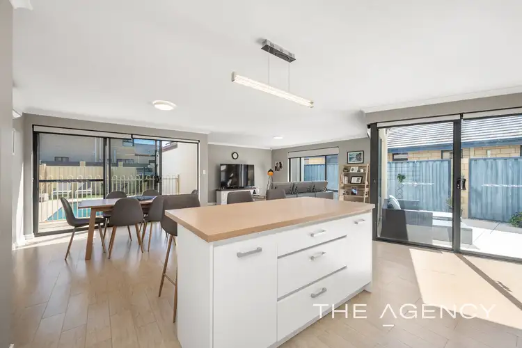 Sixth view of Homely house listing, 8 Seaspray Crescent, Jindalee WA 6036
