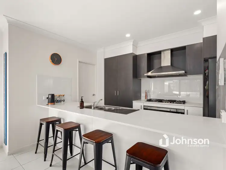 Sixth view of Homely house listing, 8 Koona Place, Hillcrest QLD 4118