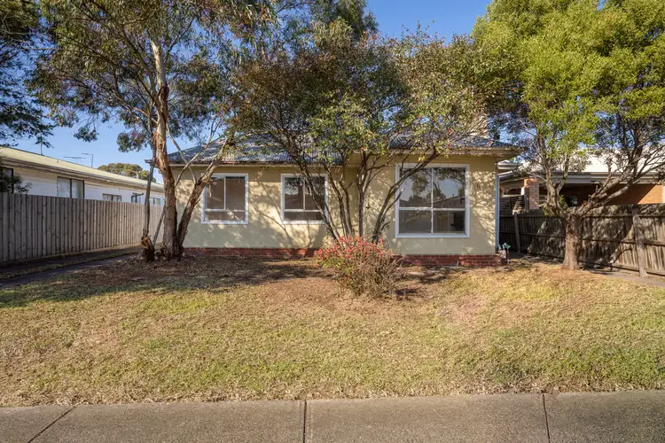 11 Forster Street, Norlane VIC 3214