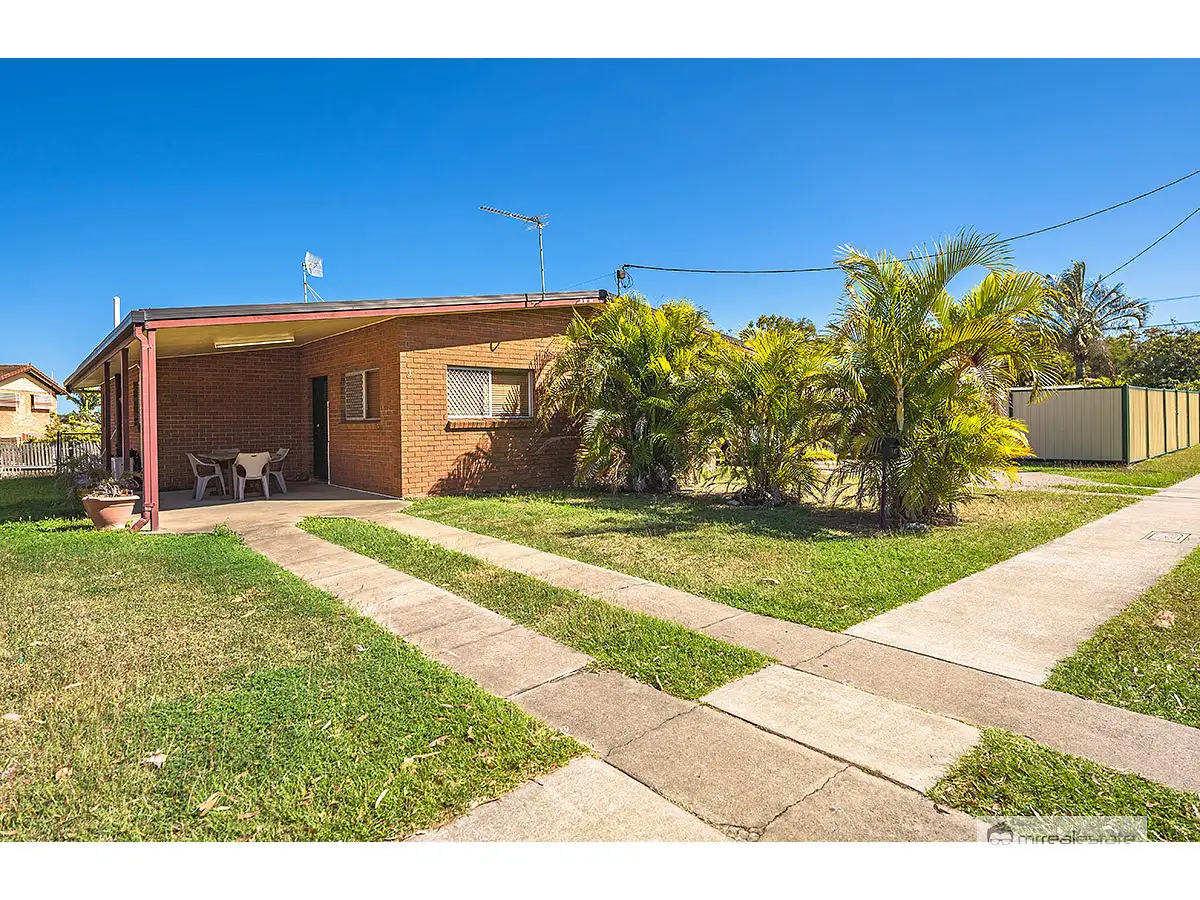 Main view of Homely semi-detached listing, 1 & 2/263 Thozet Road, Koongal QLD 4701